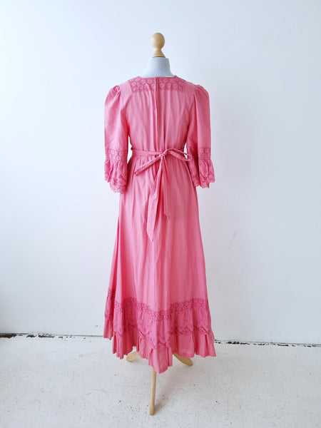 Vintage Pink Vera Mont Paris Dress