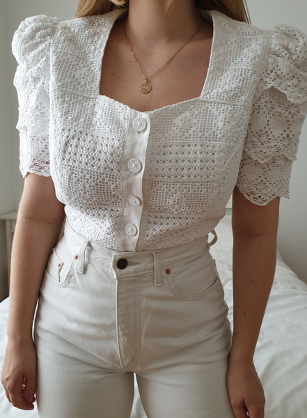  Crochet Layered Sleeves Blouse