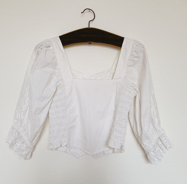  Folklore Puff Sleeve Blouse