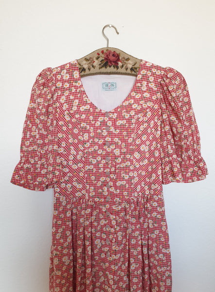  Vintage Red Daisy Dress