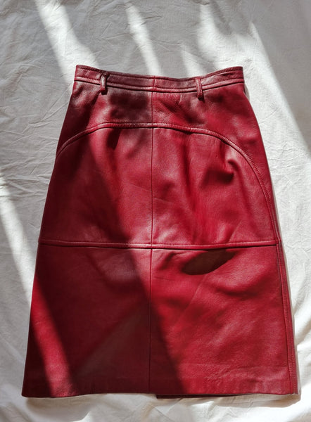 Preloved High Waist Ruby Leather Skirt