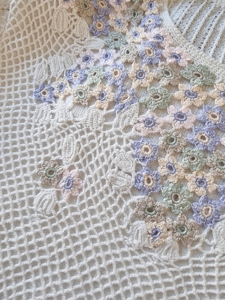 Vintage Handmade Floral Crochet Knit Top
