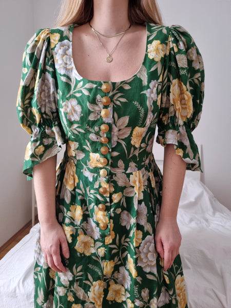 Vintage Butter Hibiscus Puff Sleeve Dress