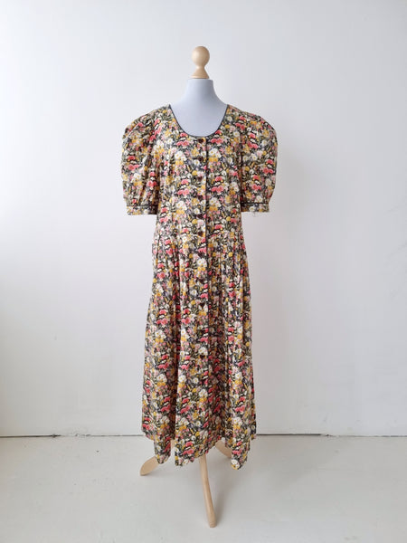 Vintage Poppy Field Floral Dress