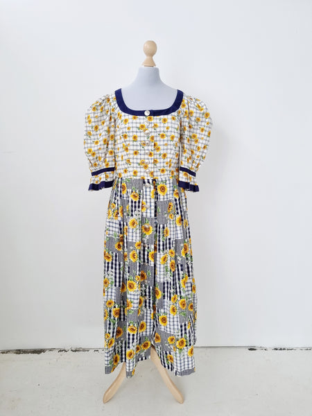 Vintage Folklore Sunflower Maxi Dress