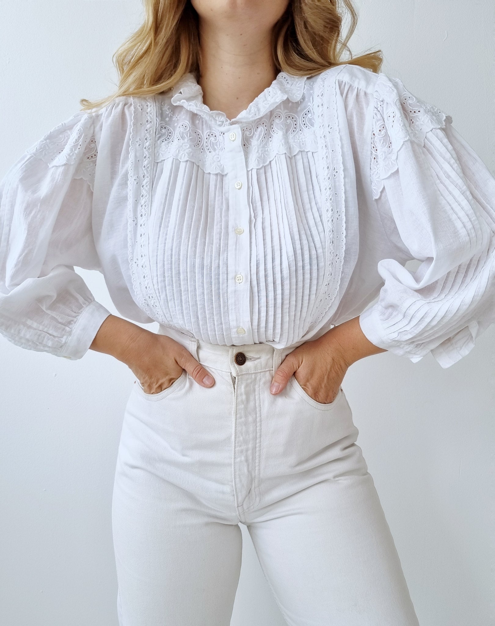 Vintage Floral Lace Puff Sleeve Blouse