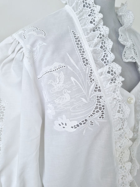 Vintage Duck Embroidery Blouse