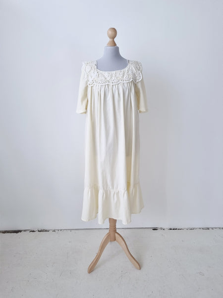 Vintage Handmade Cream Lace Dress