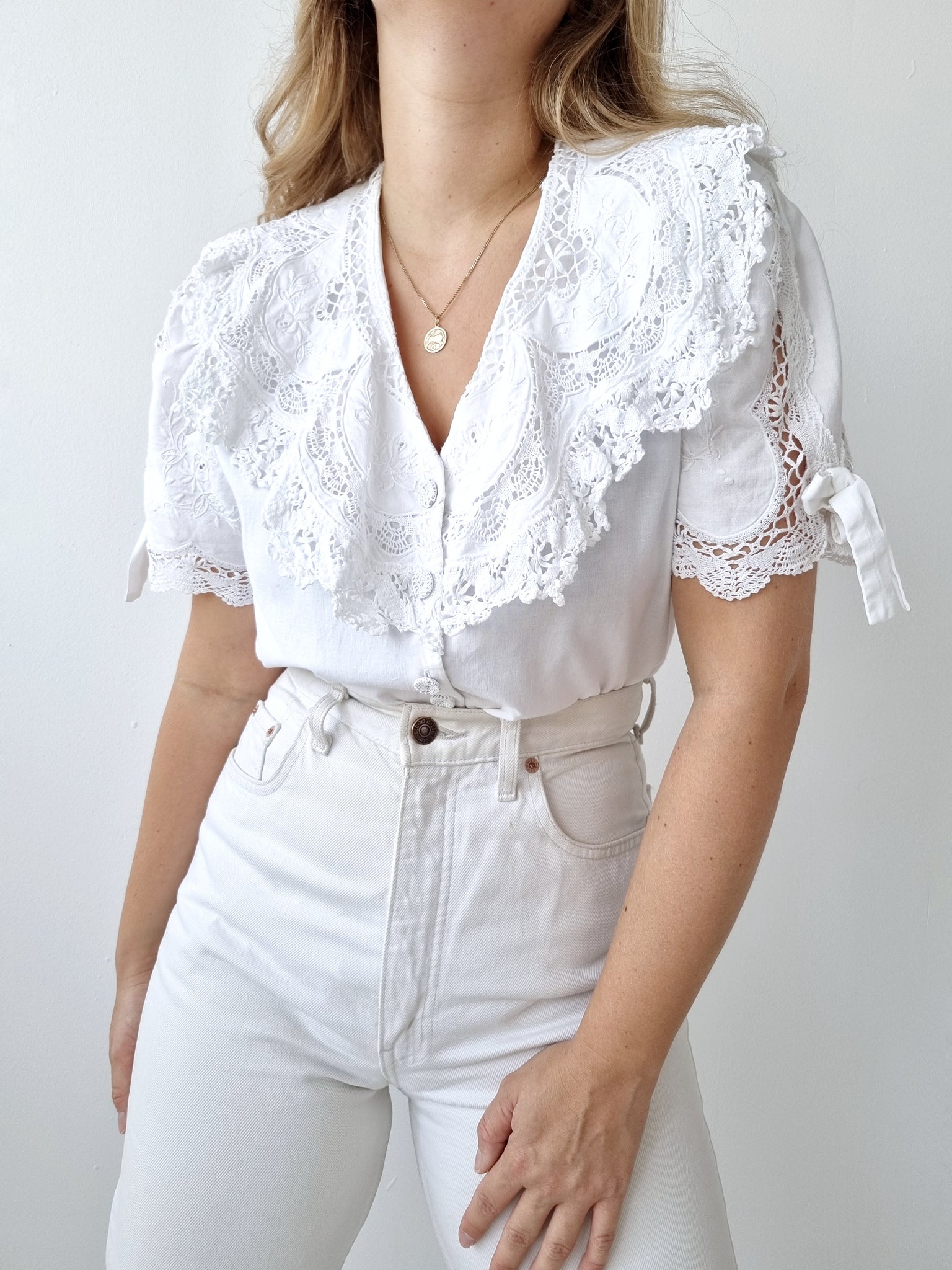 Big Lace Collar Blouse