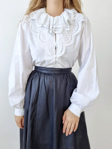 Vintage Ruffled Lace Collar Cotton Blouse