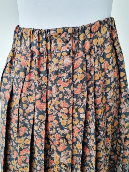 Vintage Handmade Floral Plissee skirt