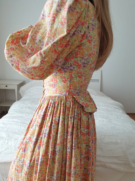  Handmade Floral Puff Sleeve Midi Dress