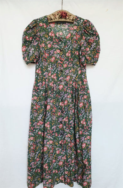  Vintage Rose Garden Puff Sleeve Dress