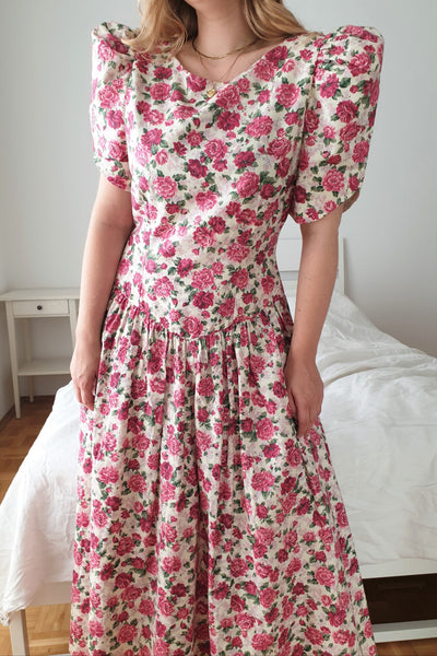 Vintage Blooming Roses Puff Sleeve Dress