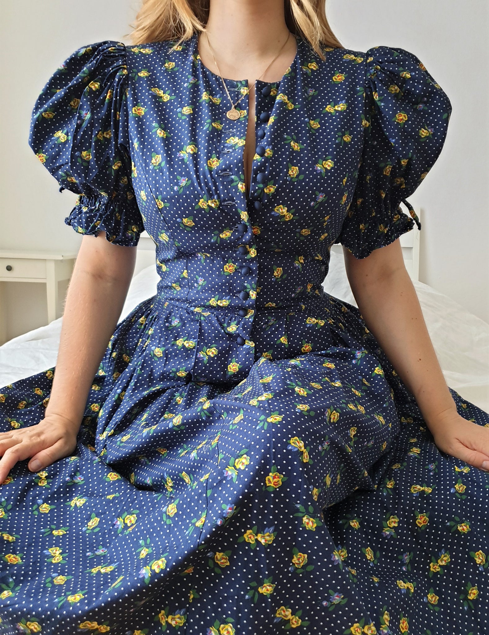Vintage Princess Puff Sleeve Midi Dress