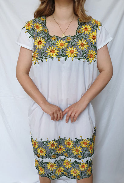 Vintage Yellow Flower Embroidered Dress