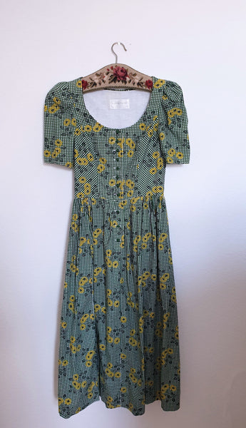  Vintage Sunflower Gingham Maxi Dress