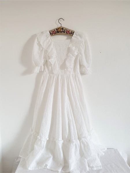  Vintage Handmade Eylete Lace Puff Sleeve Dress
