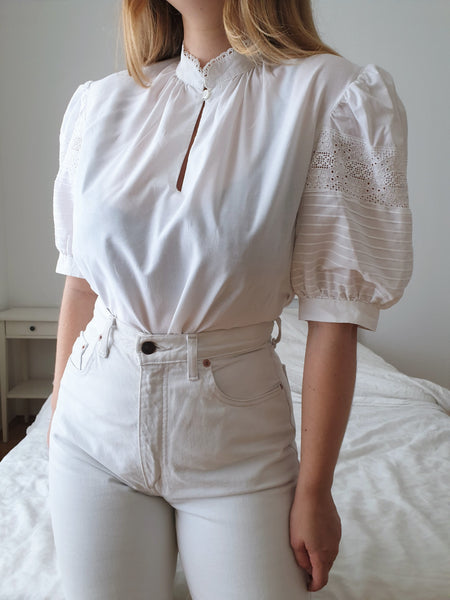  Vintage Stand-Up Collar White Puff Sleeve Blouse