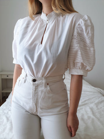  Vintage Stand-Up Collar White Puff Sleeve Blouse